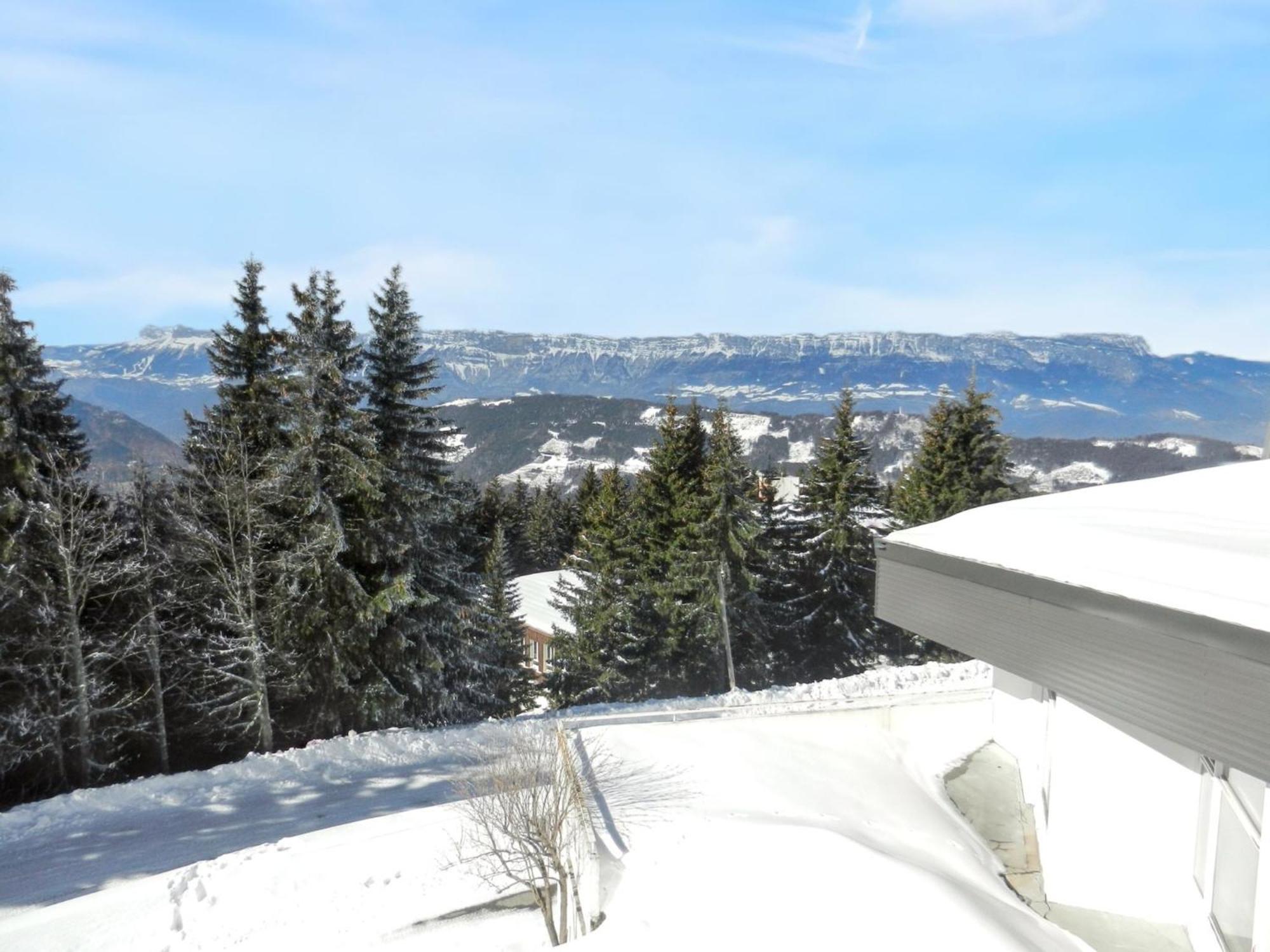 Appartement Charmant A Allevard Vue Montagne Piscine Partagee Exterior photo